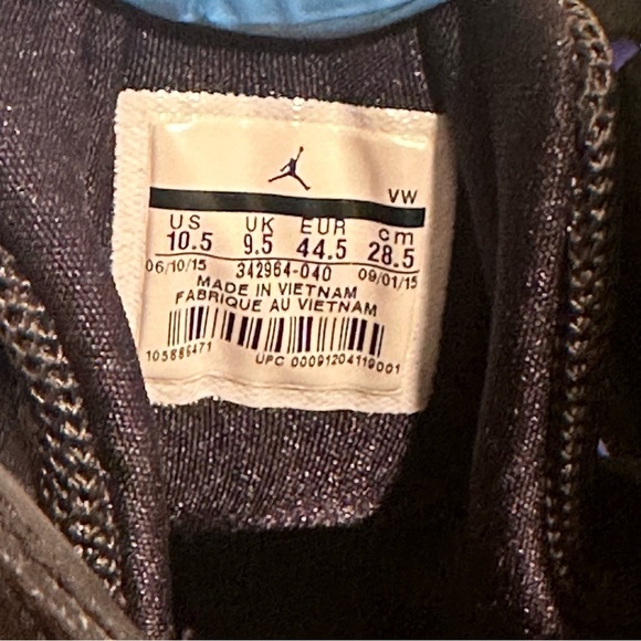 Air Jordan True Fight in Black & Blue Lagoon Leather Sneaker Shoes US 10.5 EUC - Picture 3 of 16